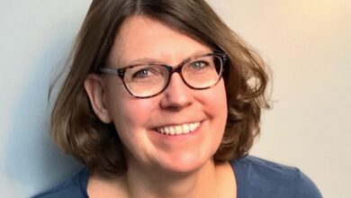 Melinda Burrell: Ripples of power: How helping others helps ourselves