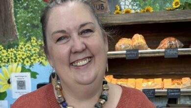 WOY Glenda Moore brings hope, warmth through Kind House Ukraine Bakery